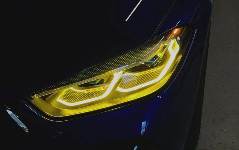 BMW M8 G14 G15 G16 yellow daytime running lights