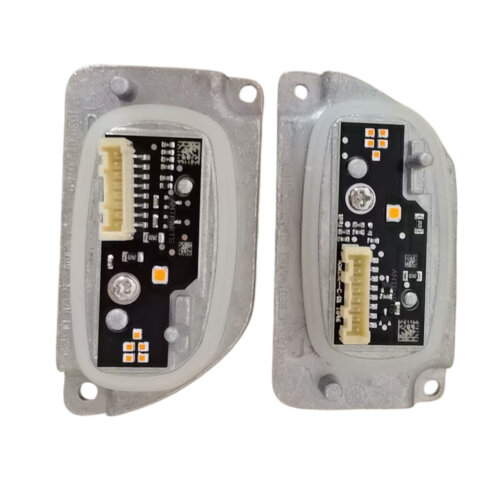 BMW US G30 G31 G32 G38 F90 M5 front headlight turn signal light led module 63117214943 63117214944
