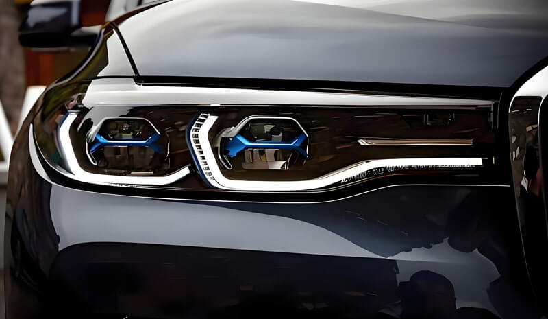 BMW X7 G07 headlight