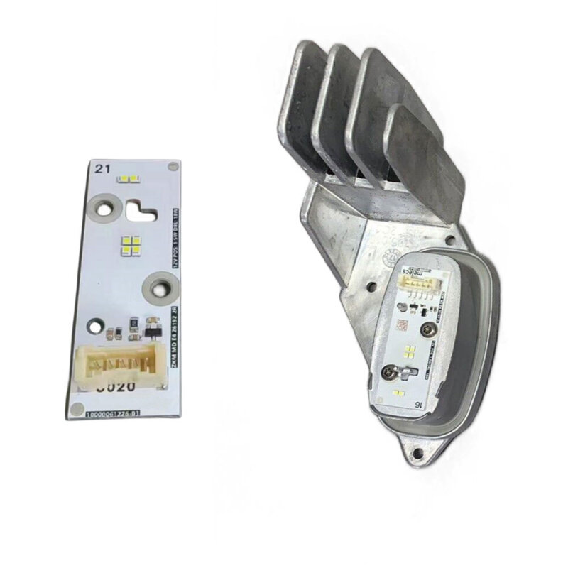 Cadillac XT4 front headlight led daytime running light DRL module