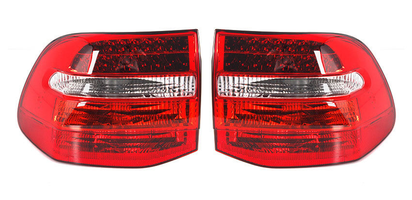 Cayenne tail light