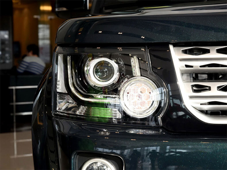 Land Rover Discovery 4 headlights