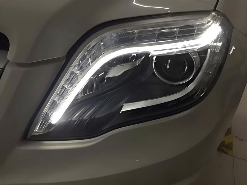Mercedes Benz GLK X204 front headlight