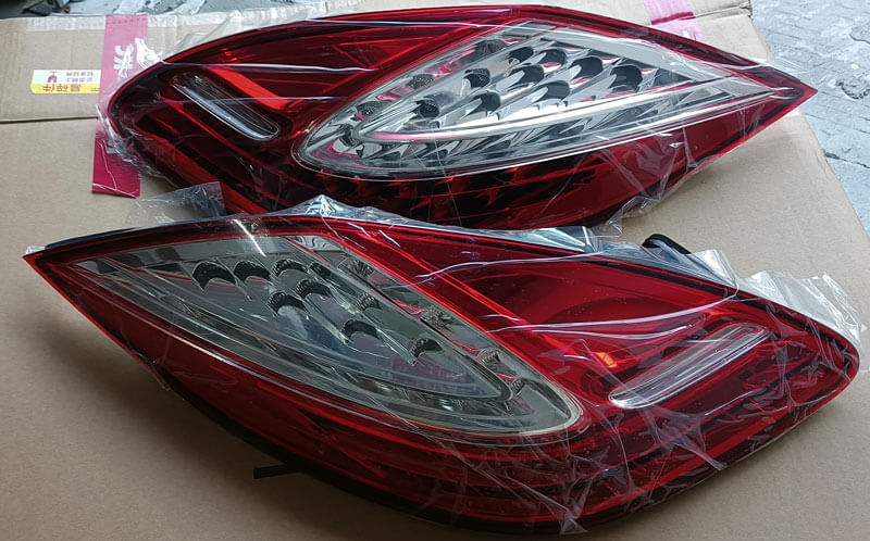 Porsche Panamera tail light 2010 2011 2012 2013 model brand new