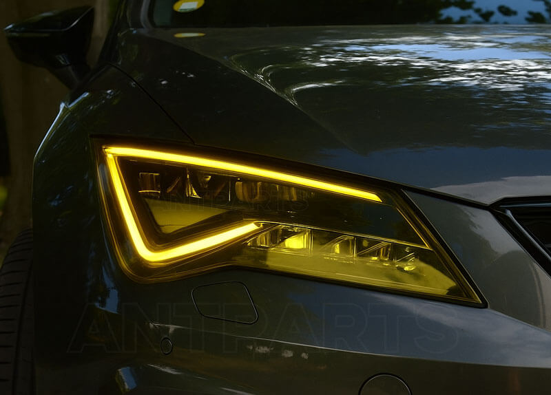 Seat Leon front headlight CSL yellow daytime running light DRL module