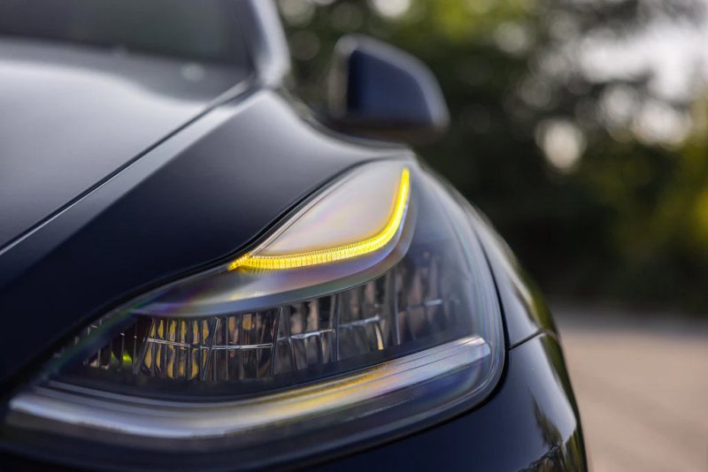 Tesla Model 3 Model Y CSL yellow LED daytime running light DRL module headlight