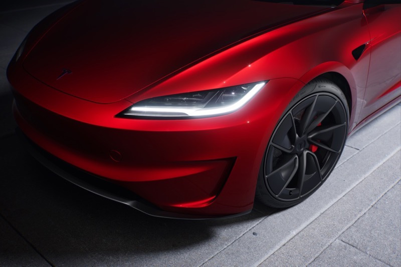 Tesla Model 3 headlight 2024 2025 year